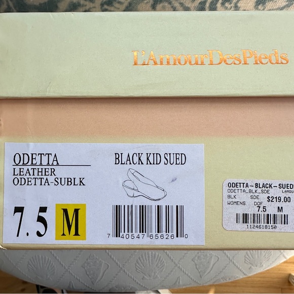 L'Amour Des Pieds Odetta Suede Slingback Pumps Peep Toe Wedge Heel, sz 7.5 - Picture 8 of 8